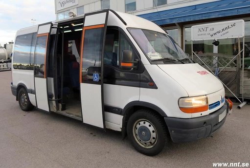 Renault Master - 13 seats